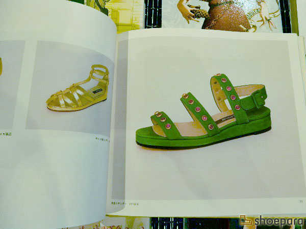 「Shoe Shoe PARADISE～靴が好き～／高田喜佐著」色鮮やかなサンダル－靴の図書館
